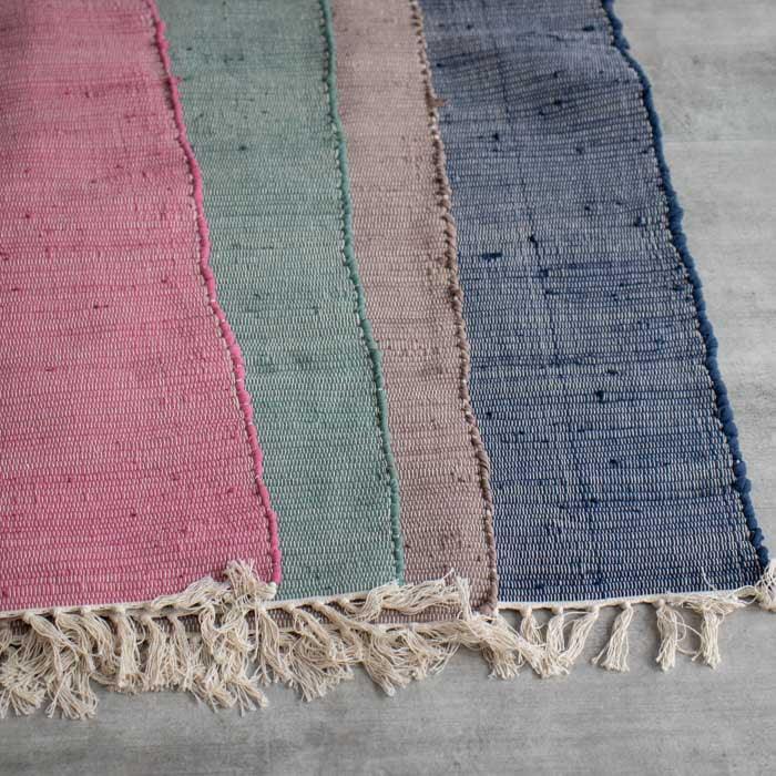 Mais que um tapete, um abraço visual: o Renske traz arte, afeto e simplicidade diretamente do artesanato brasileiro para sua casa.