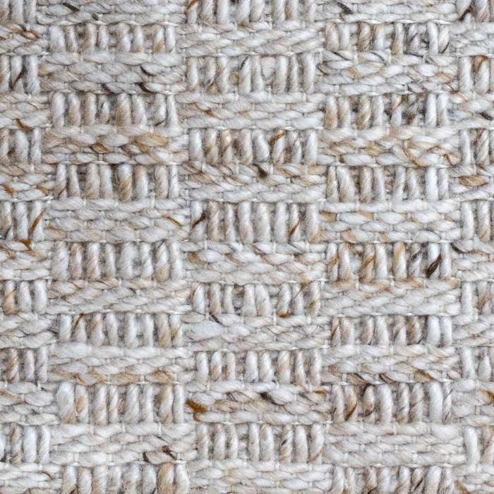 Tapete longo importado do Paquistão, ideal para corredores e áreas de passagem.