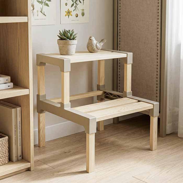 Escada compacta de madeira de reflorestamento para closet e organização doméstica.