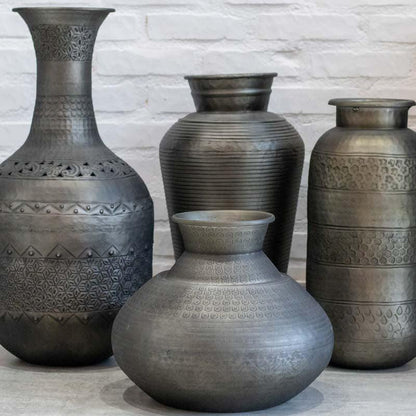 Vaso em Metal Indiano | Onix - Arte &amp; Sintonia 2023, jardim, jardim zen, Metal, vaso, Vasos, Índia