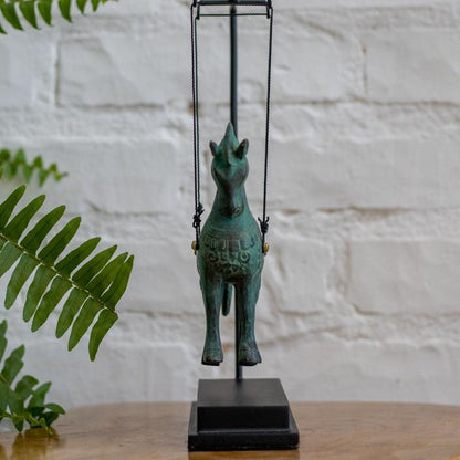 escultura cavalo horse pendulo bronze decoracao casa arte bali indonesia poder liberdade harmonia loja artesintonia