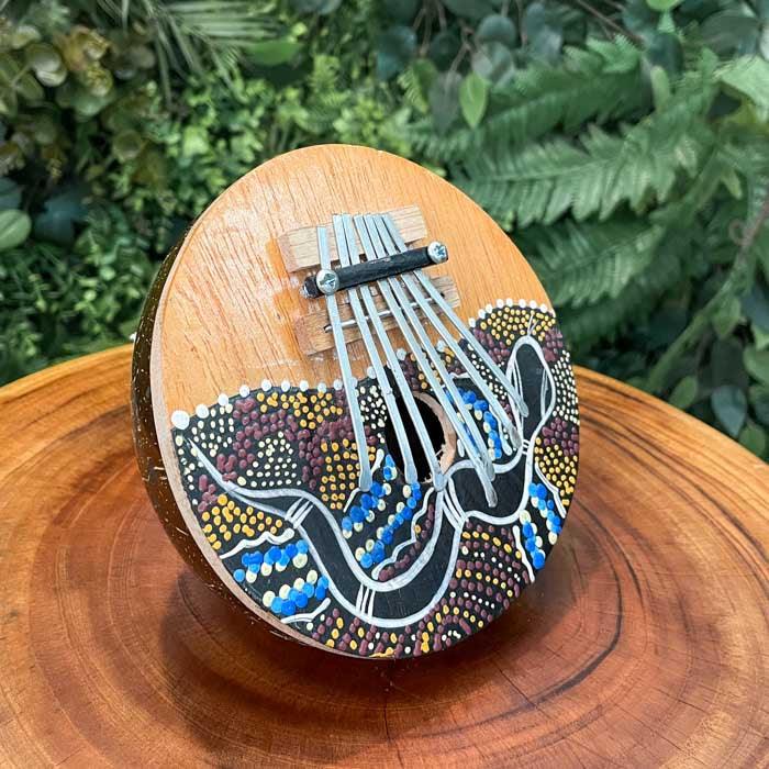 kalimba-carimba-instrumento-aborigene-artesanato-tartaruga-loja-decoracoes-artesintonia-artesanais-objetos-decorativos-bali-indonesia-handcraft-balinese-handmade