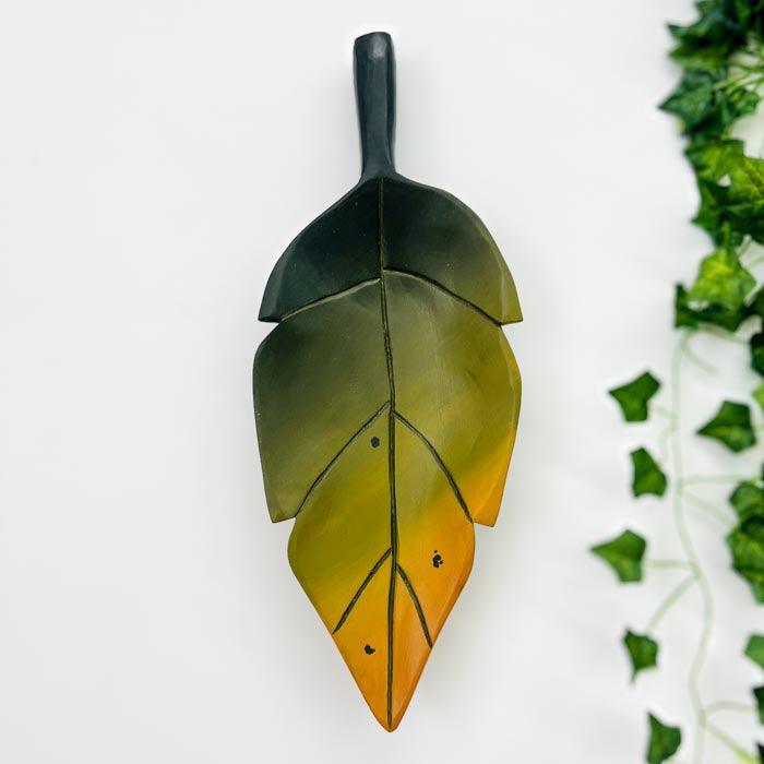 CR403-1-escultura-paredes-madeira-folhagem-folhas-artesanal-decoracao-casa-minas-gerais-curral-loja-decoracoes-artesanais-brasil-objetos-artesanais-decorativos-02