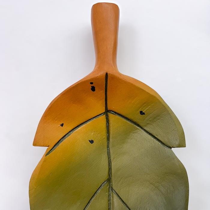 CR403-2-escultura-paredes-madeira-folhagem-folhas-artesanal-decoracao-casa-minas-gerais-curral-loja-decoracoes-artesanais-brasil-objetos-artesanais-decorativos-03