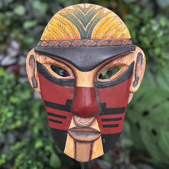 CR583-27-mascara-indigena-decorativa-etnia-bororo-artesanato-brasileiro-curral-cor-minas-gerais-prados-madeira-decoracao-brasileira-design-autoral-loja-artesintonia-4
