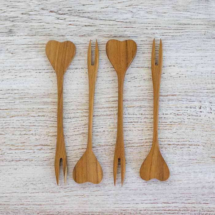 Mini garfos decorativos em fibra natural com acabamento sustentável e orgânico.