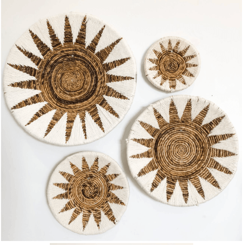 cestaria-decorativa-paredes-fibras-naturais-rusticas-etnicas-cestos-balineses-objetos-decorativos-artesanais-biasa-artesintonia-1