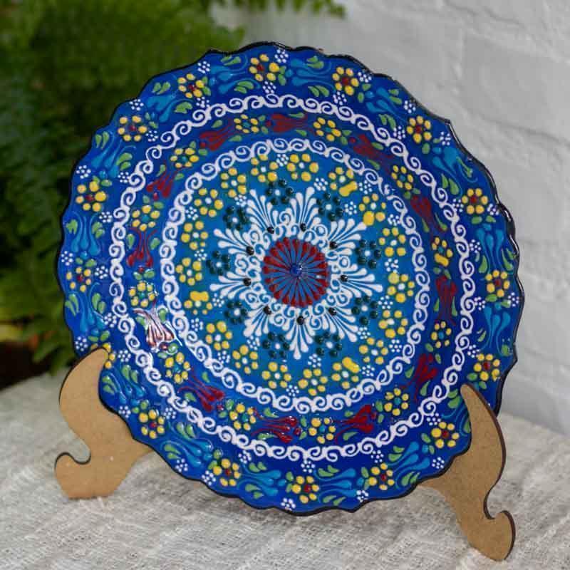Objeto de decoração exclusivo da Turquia em cerâmica, unindo funcionalidade e arte histórica em uma peça de 5cm de altura.