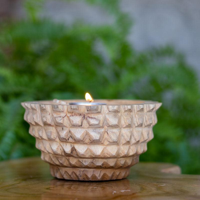 vela decorativa artesanal bali madeira entalhada suar tradicao zen iluminacao indonesia loja artesintonia 01