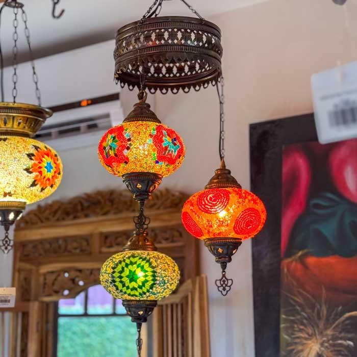 EML03-2-lustre-luminaria-teto-mosaicos-turcos-turca-turquia-colorida-loja-decoracoes-artesintonia-artesanais-objetos-decorativos-bali-indonesia-brasil-1