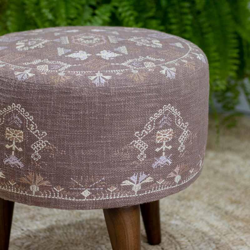 banquinho-puff-indiano-marrom-floral-flores-home-decor-decoracao-decoracao-indiana-artesintonia-8