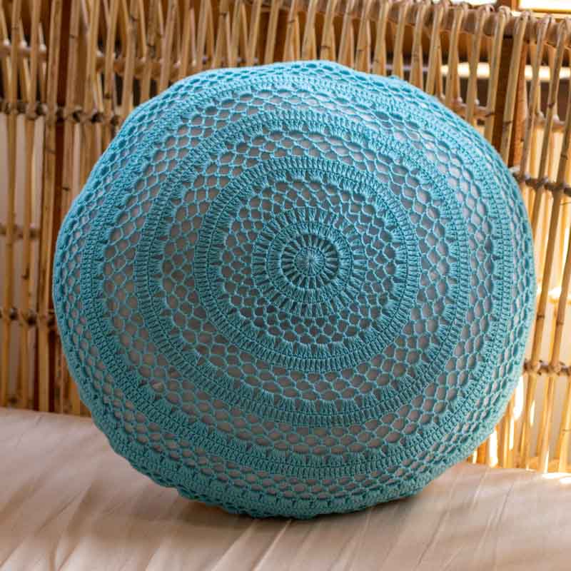 almofada tricotada tricot artesanal bali redonda decoracao sala sofa cadeira descanso loja artesintonia design interiores boho estilo zen