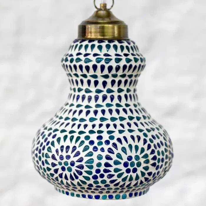 Lustre pendente em estilo oriental para composição de salas de jantar e ambientes acolhedores.