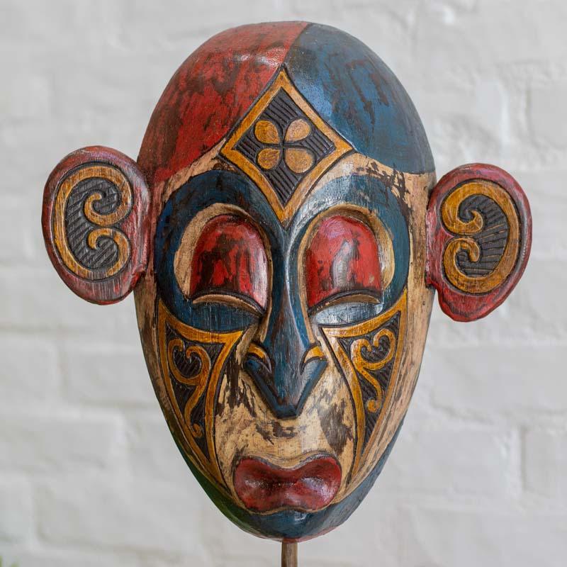 mascara lutador borneo asia tradicao cultura decoracao casa exotica escultura madeira albizia bali indonesia loja artesintonia 02