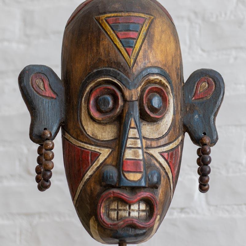 mascara lutador borneo asia tradicao cultura decoracao casa exotica escultura madeira albizia bali indonesia loja artesintonia 10