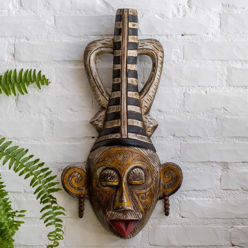 mascara decorativa borneo kuat bali indonesia madeira albizia artesanato cultura tradicao loja artesintonia 01