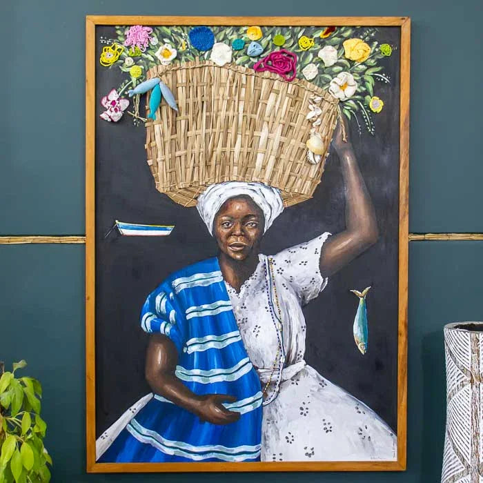 Tela com imagem de mulher africana e flores, assinada por Matheus Pereira.