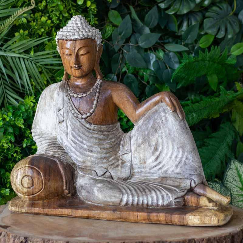 buda deitado madeira suar nirvana descanso serenidade bali indonesia entalho artesanato casa altar loja artesintonia