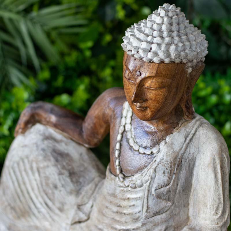 buda deitado madeira suar nirvana descanso serenidade bali indonesia entalho artesanato casa altar loja artesintonia