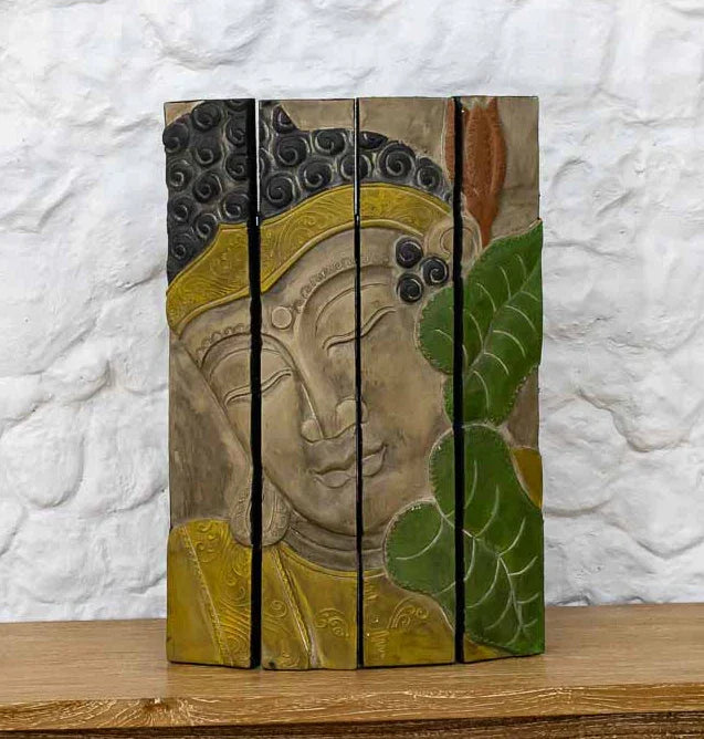 Painel Buda artesanal em madeira entalhada feito à mão em Bali.