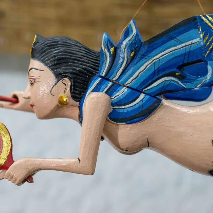 Sereia Dewi azul artesanal desmontável feita à mão por artesãos de Bali.