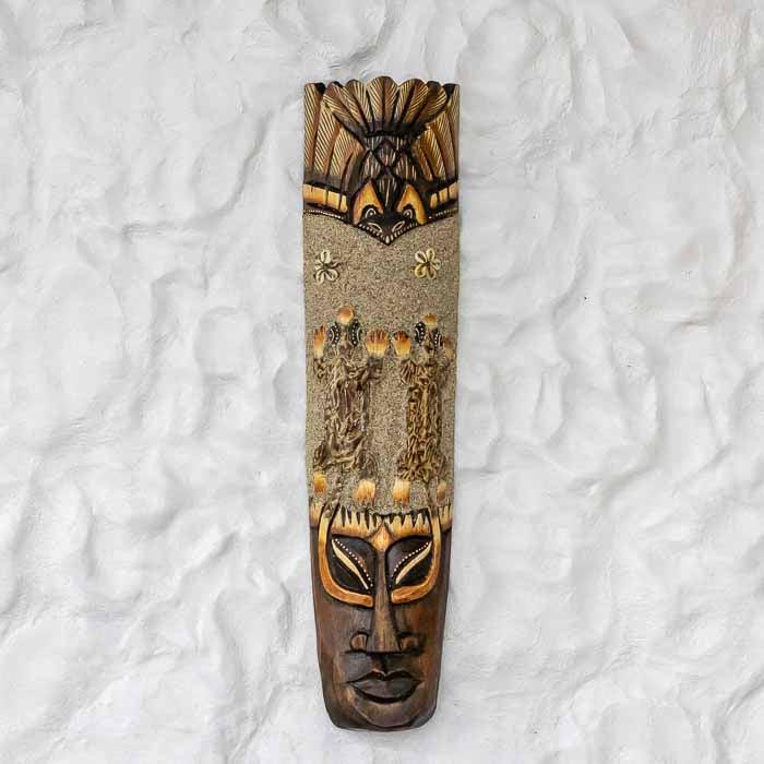 Máscara Gecko artesanal em madeira entalhada feita à mão em Bali.