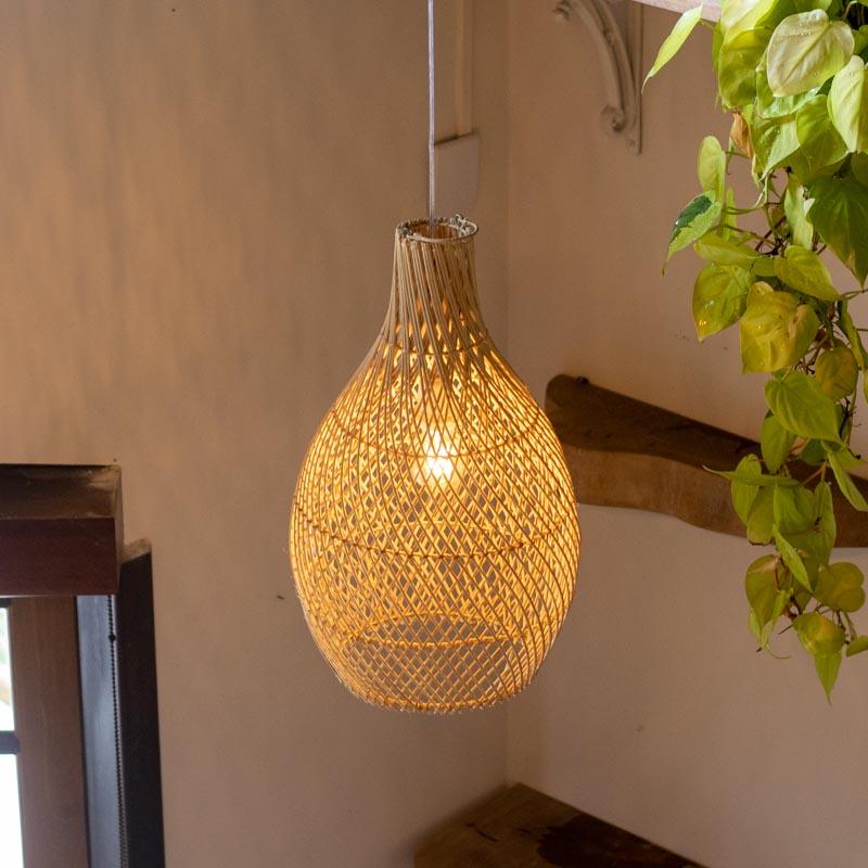 luminária teto rattan fibra natural decoração ferrugem boho elegância design bali indonésia artesanato trama loja artesintonia 01