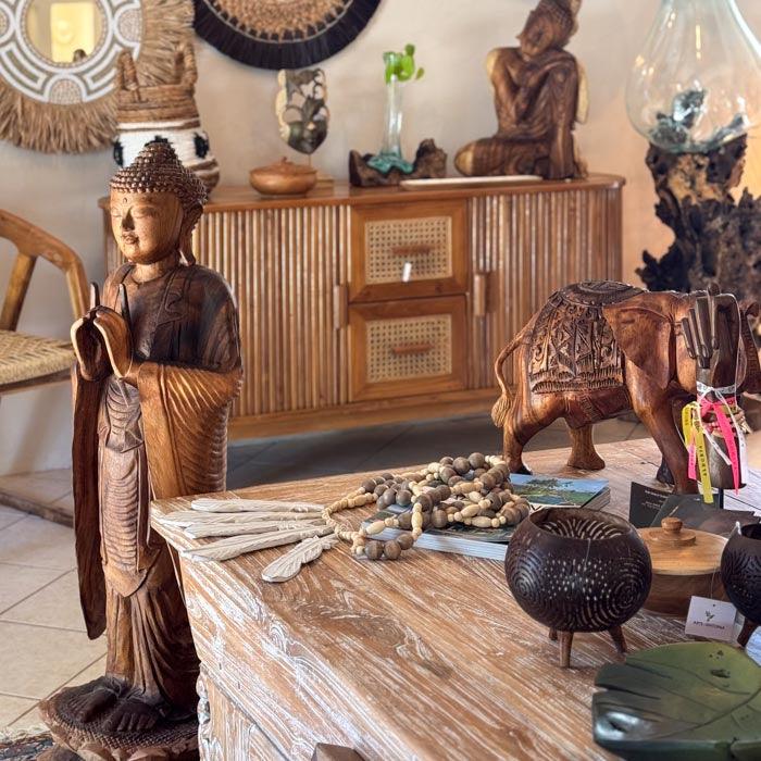 escultura-buda-budista-estatua-decoracao-bali-indonesia-artesintonia-objetos-decorativos-artesanais-madeira-entalhada-100cm-grande 2