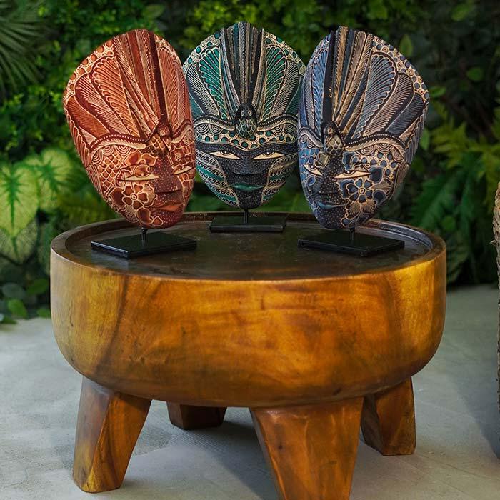 objetos-mascaras-decorativas-batik-colecao-artesanatos-indonesia-bali