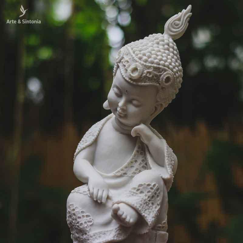 estatueta monge budista decoracao objetos decorativos zen budistas budismo marmorite branco artesintonia relax buddha 1