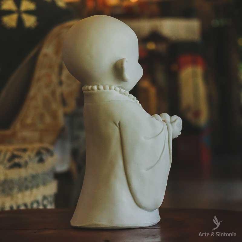 monge hotei decor suporte porta vela budismo marmortite decorativo zen budista divindade sabedoria alegria branco