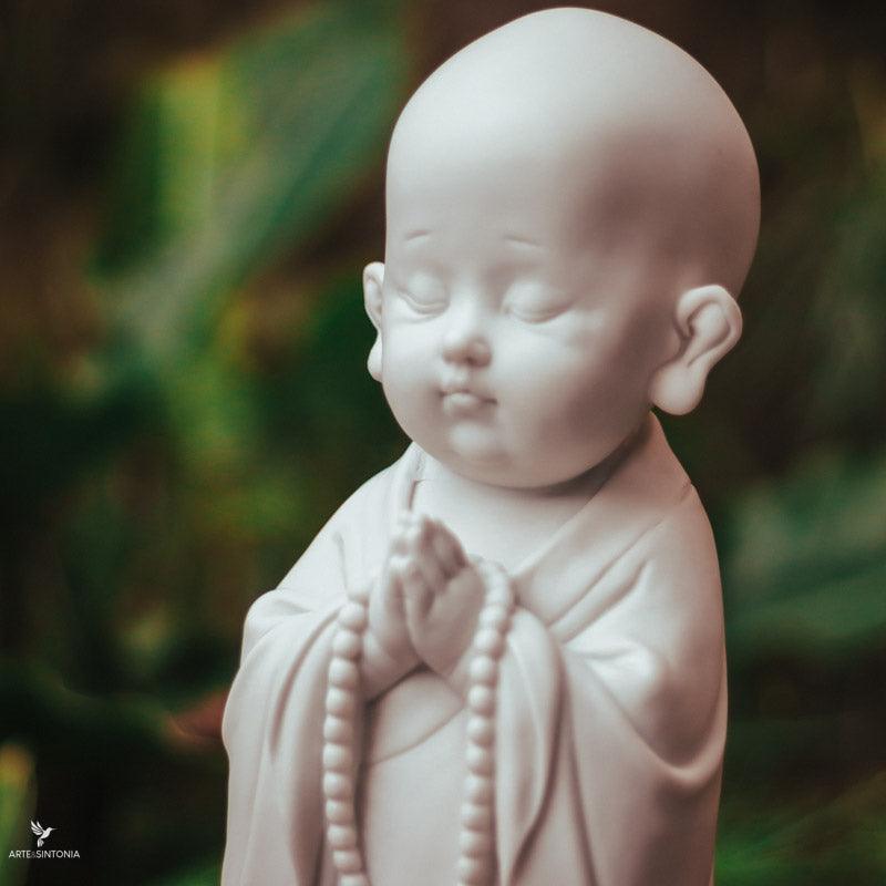 monge escultura em pe oracao orando praying decoracao decorativo zen marmorite esculpida home decor divindades artesintonia 4