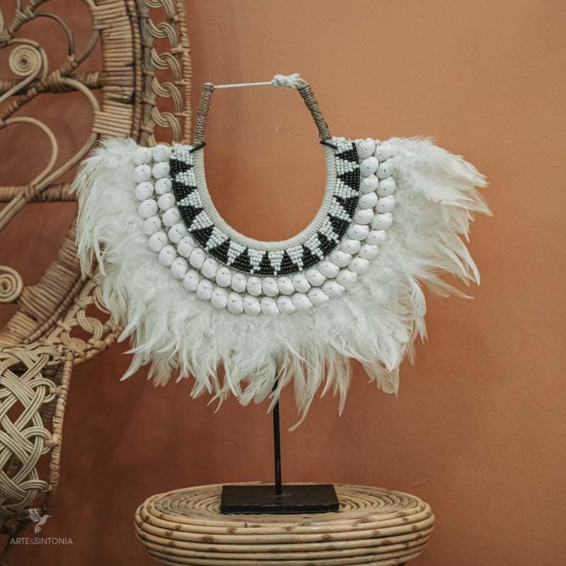 colar decorativo decor decoração concha conchas búzio búzios miçanga miçangas preto branco black white artesão artesanato artista arte art bali balinesa balinês indonésia