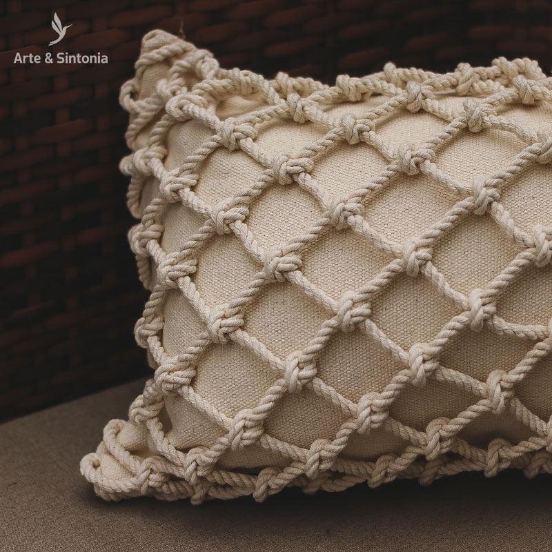 capa-almofada-macrame-corda-branco-home-decor-decoracao-boho-interna-casa-textil-artesintonia-52