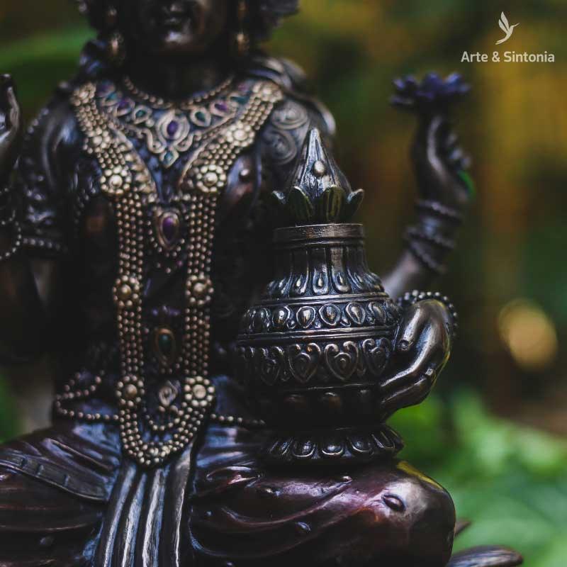 escultura deusa divindade lakshmi sentada trono home decor decoracao zen hindu hinduismo decorativo resina Veronese design artesintonia indiana prosperidade riqueza