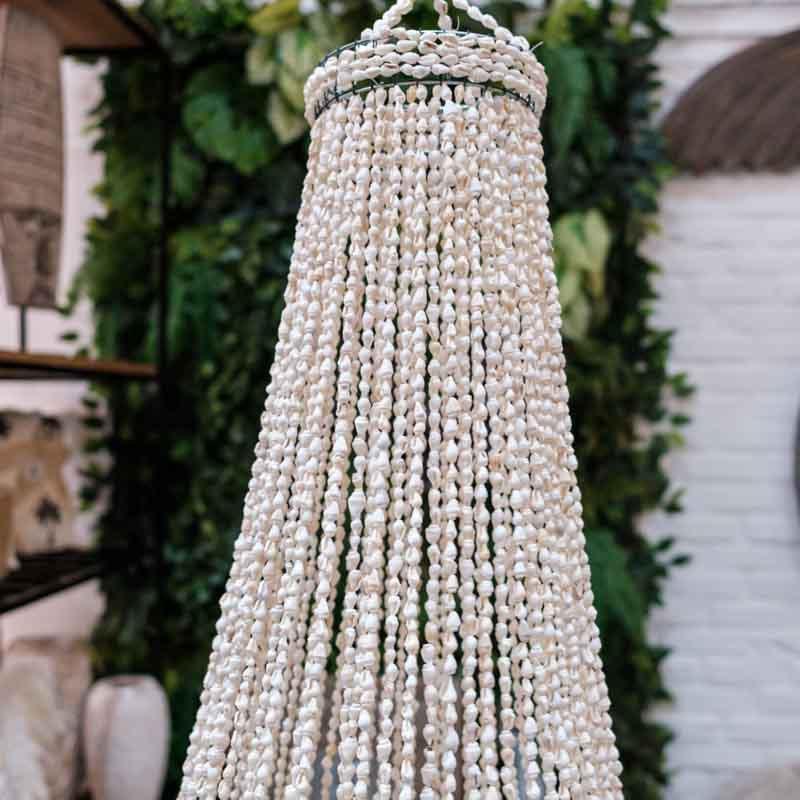 lustre-luminaria-conchas-bali-indonesia-home-decoracao-inspiracao-white-grande-trancada-decor-buzios