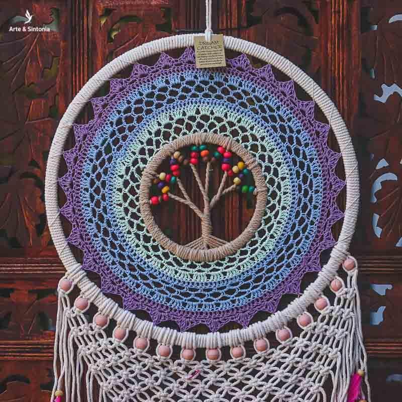 Dream Catcher árvore da vida decorativo feito à mão em macramê.