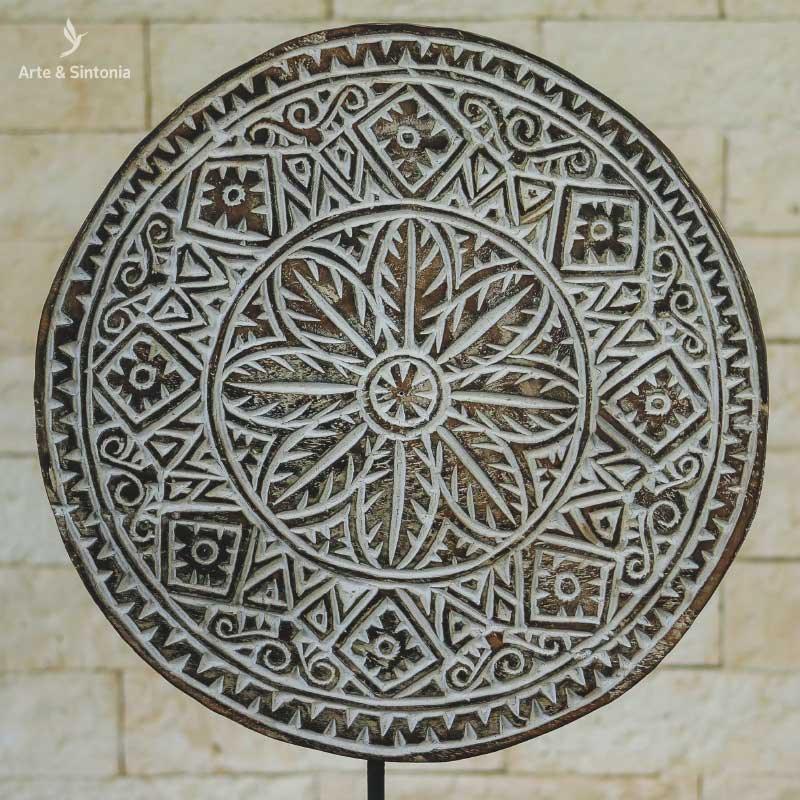 painel redondo decorativo base madeira entalhado home decor decoracao boho balinesa bali indonesia artesanal tribal antik patina artesintonia 5