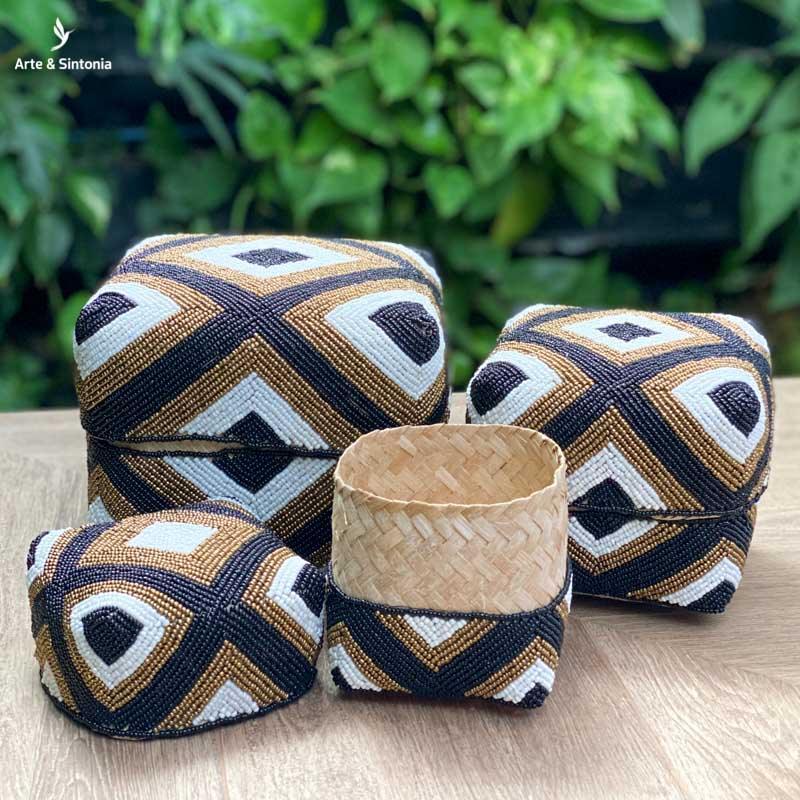 caixa-organizadora-desenho-etnico-geometrico-losango-boho-design-home-decorative-woven-bambu-box