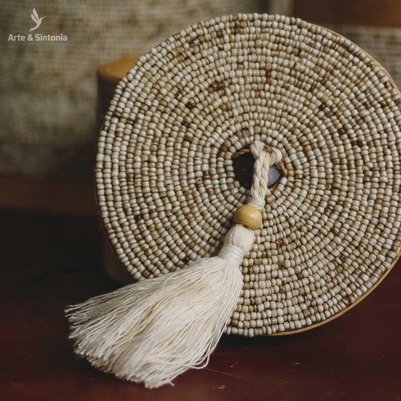 trio-caixas-decorativas-fibra-micangas-artesaal-home-decor-decoracao-boho-balinesa-indonesia-artesintonia-5