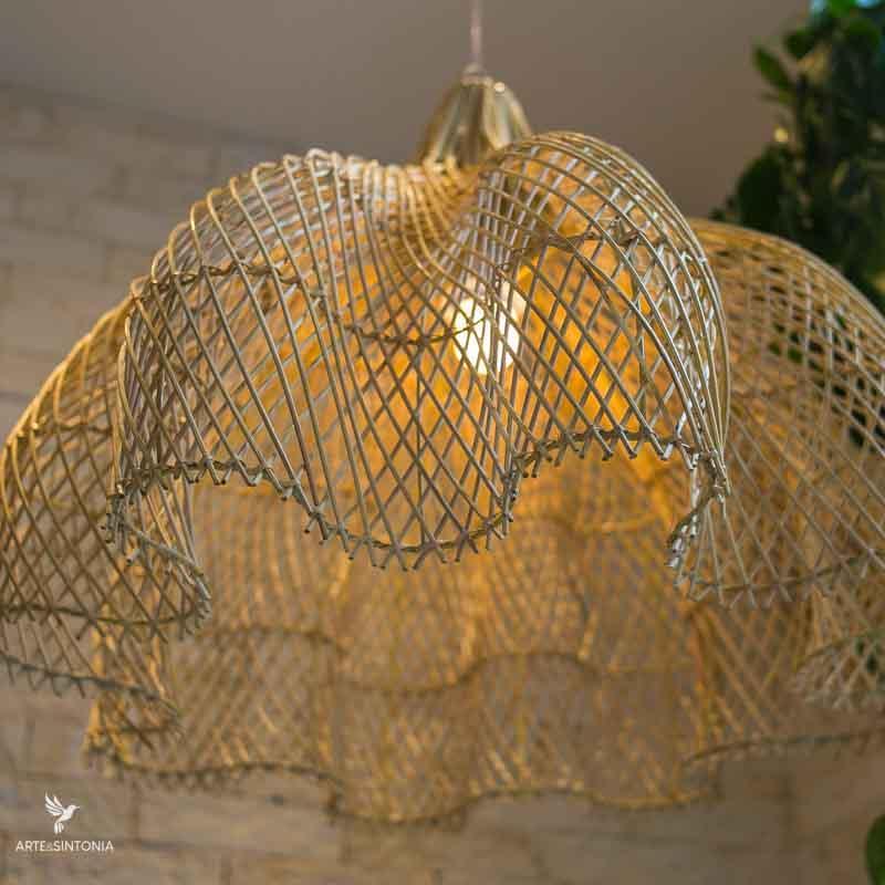 lustre-pendente-fibra-natural-rattan-boho-indonesia-balines-objetos-decorativos-casacor-rustico-1
