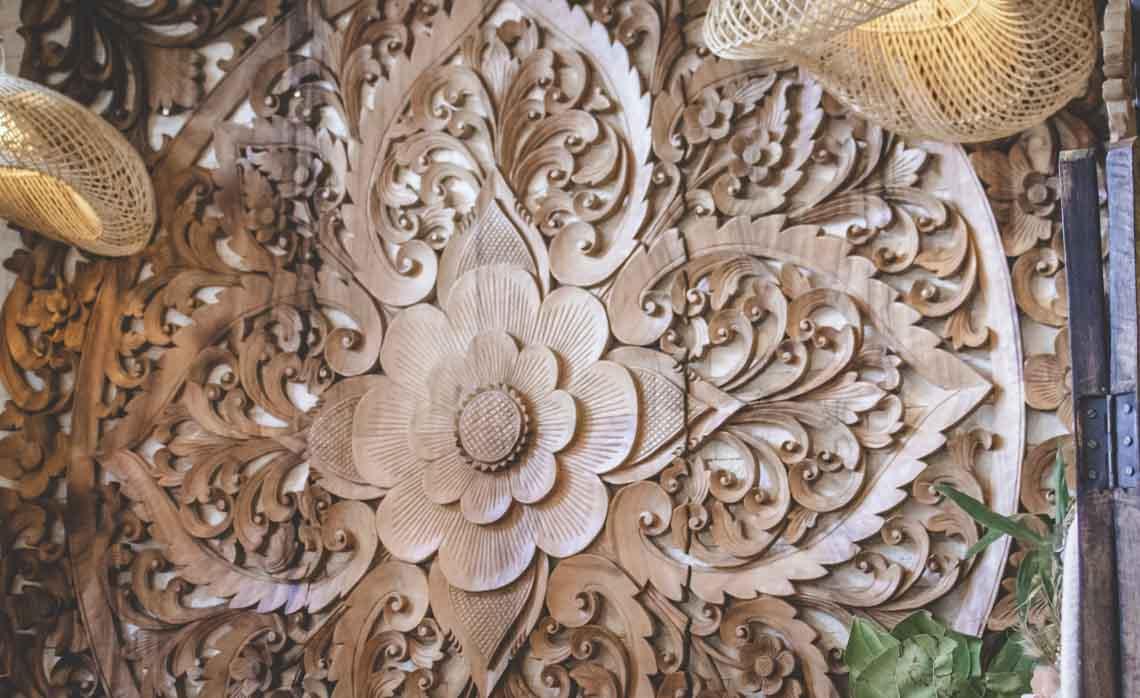banner-colecao-objetos-decorativos-madeira-suar-entalhados-decoracoes-artesanais-indonesia-balinesa