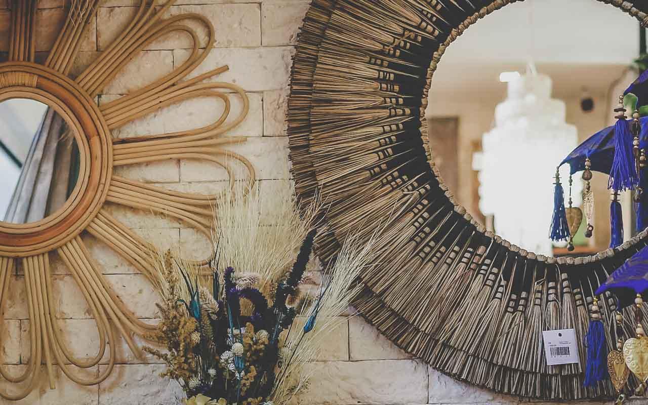 espelhos decorativos casa ambientes paredes boho balineses venezianos emoldurados boho fibra natural