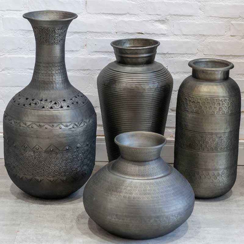 Vaso Oriental em Metal Arte da Índia Arte & Sintonia