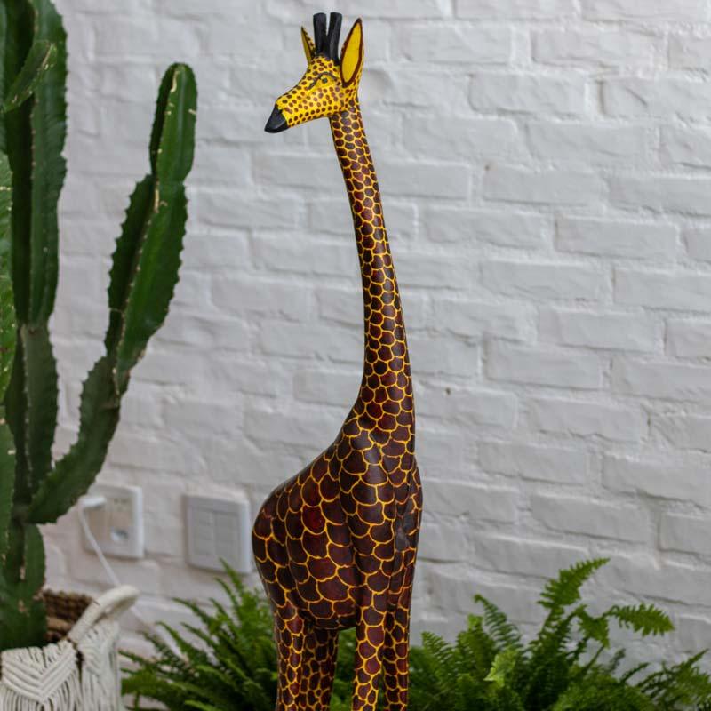 escultura girafa madeira áfrica cultura etnica decoração artesintonia escultura em madeira girafa 09