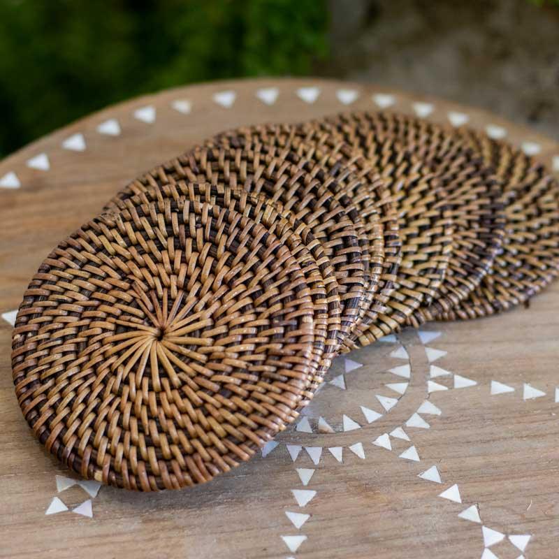 porta copos artesanal bali indonesia rattan fibra natural decor drinks celebracao loja artesintonia 01