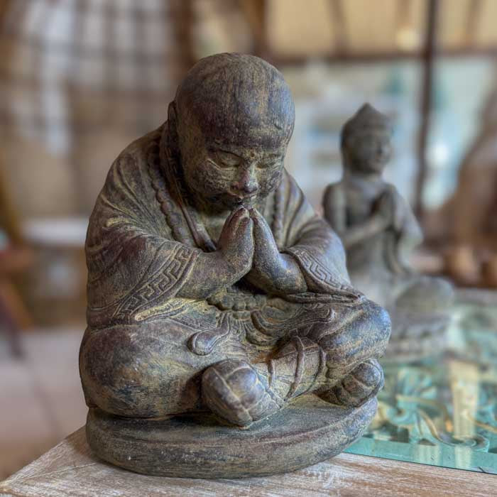 BE05-monge-cimento-budinha-jardim-antik-loja-artesintonia-decoracao-balinesa-indonesia-objetos-artesanais-decorativos-home-decoration-casa-87