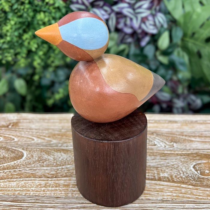 CR227-1-escultura-passaro-sana-entalhado-artesanal-artesanato-brasileiro-curral-cor-minas-gerais-prados-madeira-decoracao-brasileira-design-autoral-loja-artesintonia-197