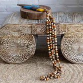 colar mesa decoração pena brasil artesanato atelier curral madeira decoração casa núcleos loja artesintonia 03