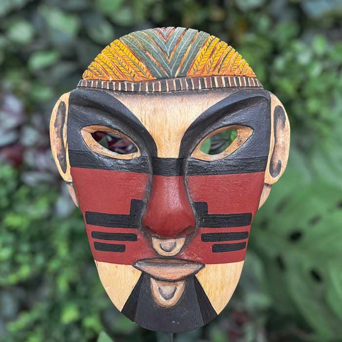 CR583-52-mascara-indigena-decorativa-etnia-munduruku-artesanato-brasileiro-curral-cor-minas-gerais-prados-madeira-decoracao-brasileira-design-autoral-loja-artesintonia-3